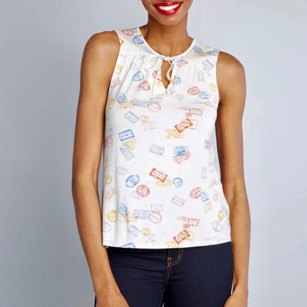 NWOT Modcloth Stamp Print Postage Familiar Feeling V-Neck Tie Tank Top